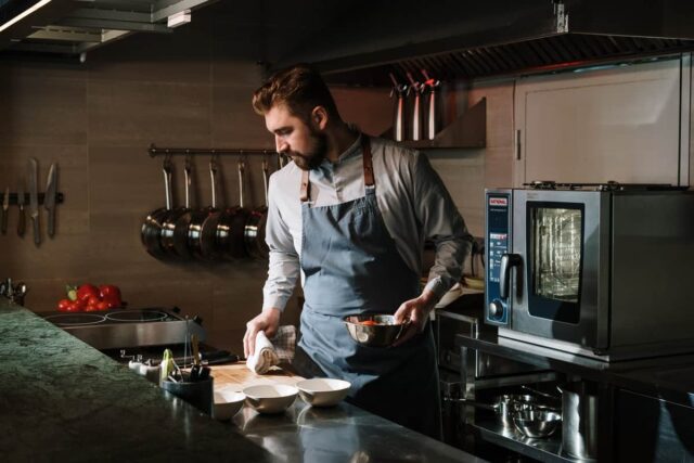 Are Stainless Steel Pans Oven Safe