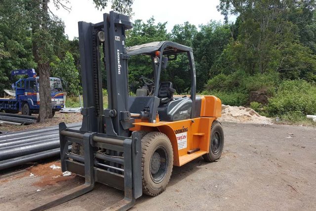 Planning To Buy A Forklift Here Are Some Useful Tips