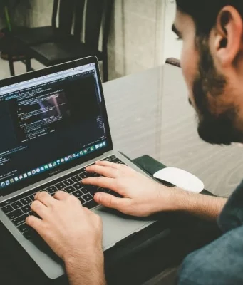 How Can Beginner Programmers Better Manage Their Workflow