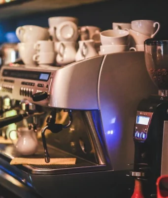 These 8 Reasons Will Convince You To Have A Coffee Machine At Work