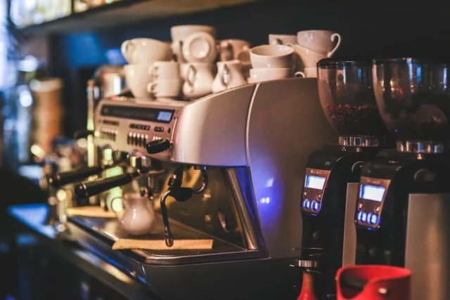 These 8 Reasons Will Convince You To Have A Coffee Machine At Work