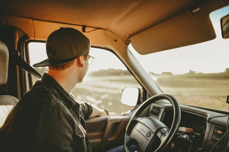 Making A Career As A Professional Driver: 6 Tips To Help You Succeed