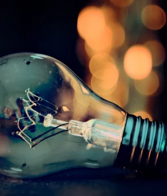 Why Businesses Should Invest In Purchasing A Quality Commercial Lighting System