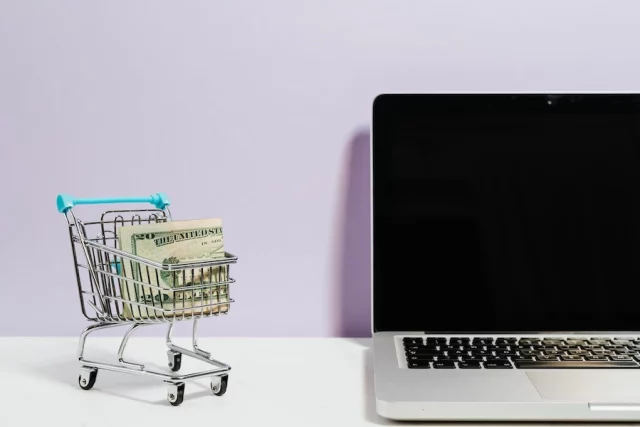 Make Online Sales A Breeze With The Help Of These Solutions