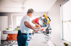 8 Great Career Options For People Who Love To DIY