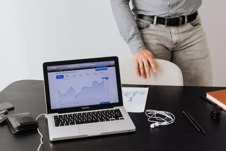 A Guide To Creating A Portfolio In Share Market