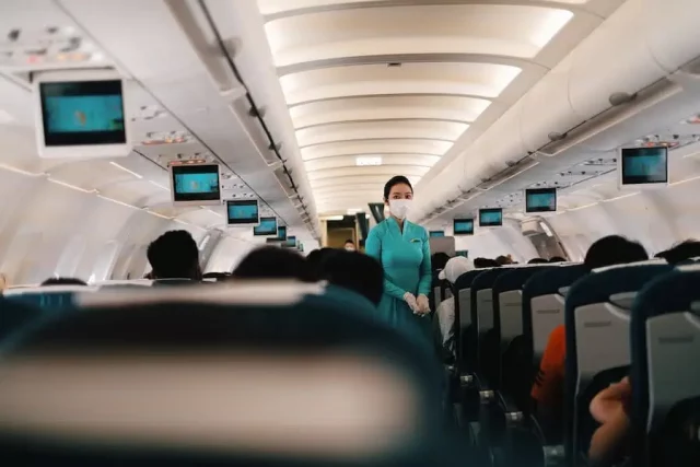 How To Kick-Start Your Career As A Flight Attendant