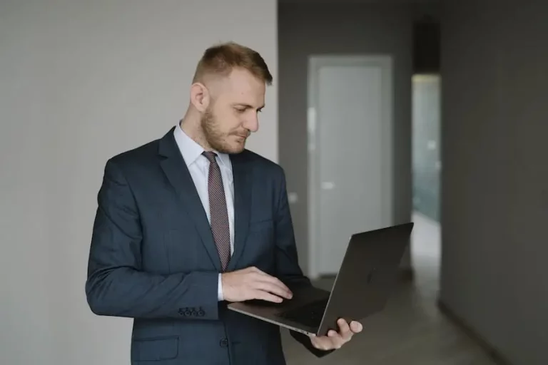 Selling Your Business? Why You Should Consider Using A Business Broker
