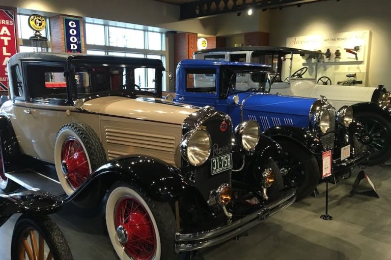 Anwar Khan Auctions Share Tips For Successful Bidding At An Auction