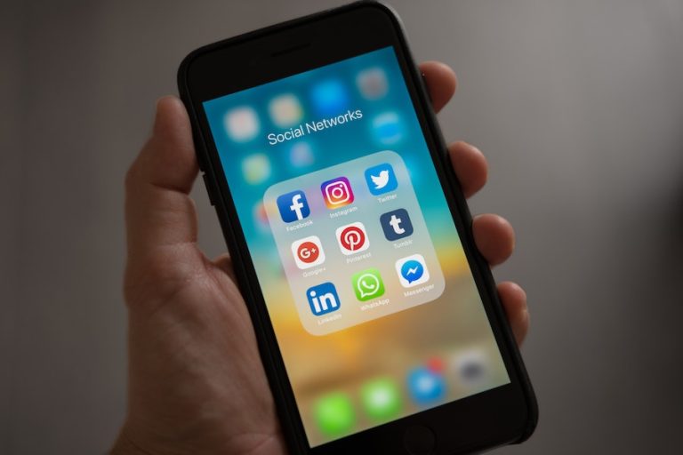 Catching Cheaters On Cell Phones: Unveiling Infidelity On Social Media