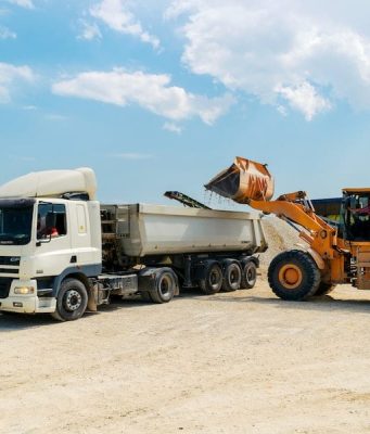 The Role Of Industrial Heavy Equipment In Boosting Productivity