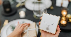 What Type Of Jewelry Makes The Perfect Gift