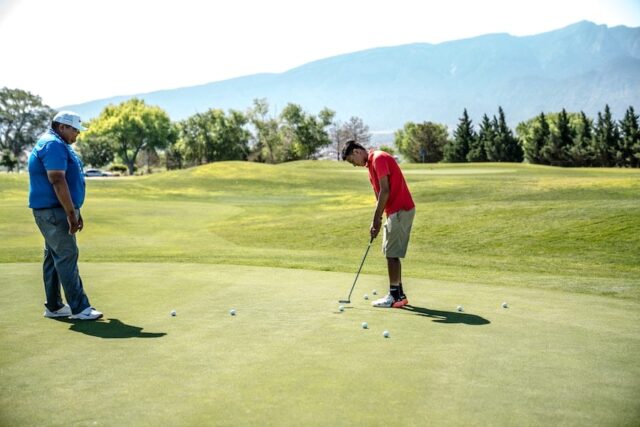 How To Keep Yourself Protected From The Elements On The Golf Course