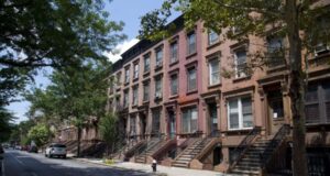 Study Reveals NYC Rents Inch Downward