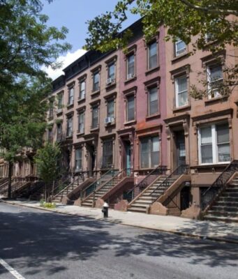 Study Reveals NYC Rents Inch Downward