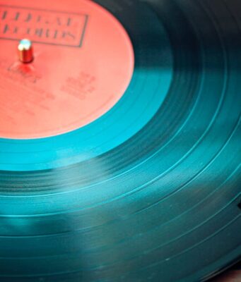 Take Your Vinyl Experience To The Next Level By Taking These Steps