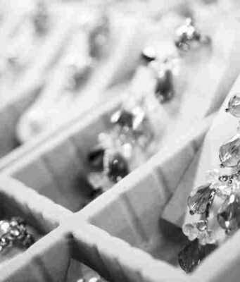 Essential Tips For Buying Jewelry That Every Shopper Should Know