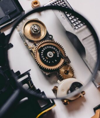 What Sets Precision Gearing Apart In Advanced Machinery