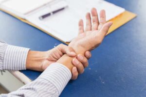 Two Conditions That Are Often Misdiagnosed as Carpal Tunnel Syndrome