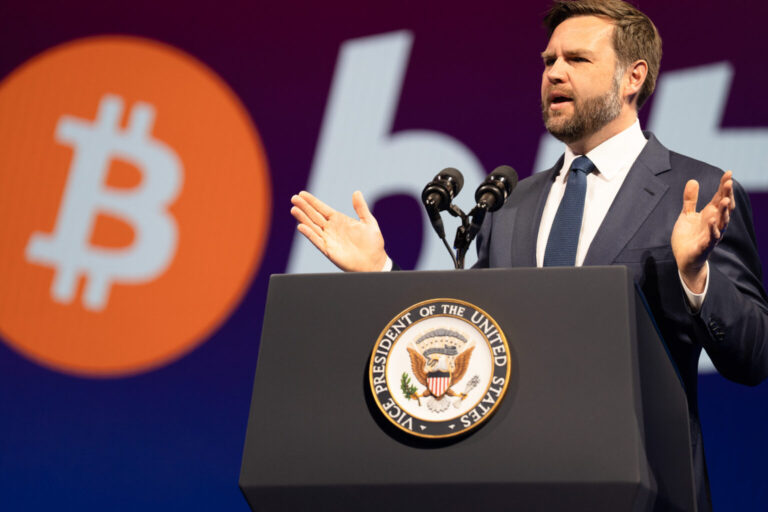 JD Vance Champions Cryptocurrency at Bitcoin 2025 Conference, Advocates for Supportive Regulations