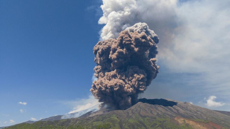 Mount Etna’s Stunning Eruption Enchants Onlookers as Ash Clouds and Lava Illuminate the Sicilian Sky